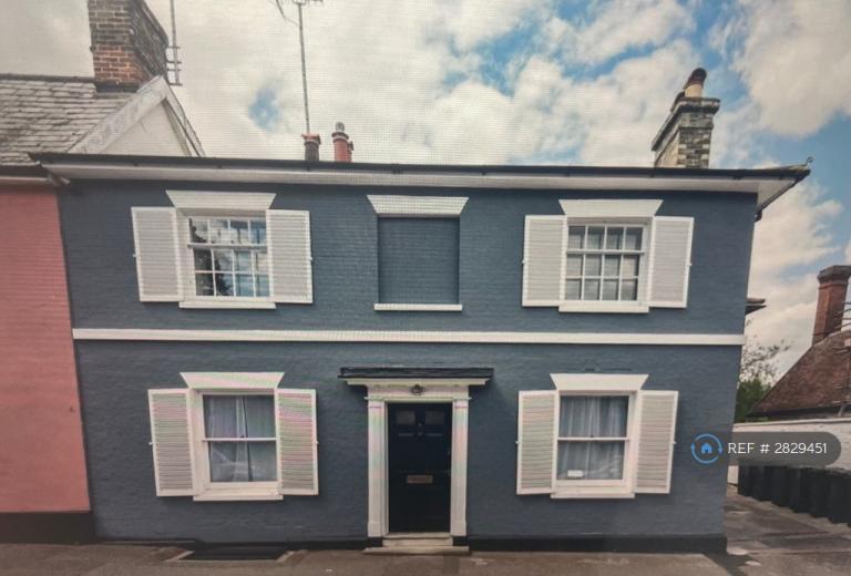 1 bedroom flat in Crowe St, Stowmarket, IP14 (1 bed) (#2829451)