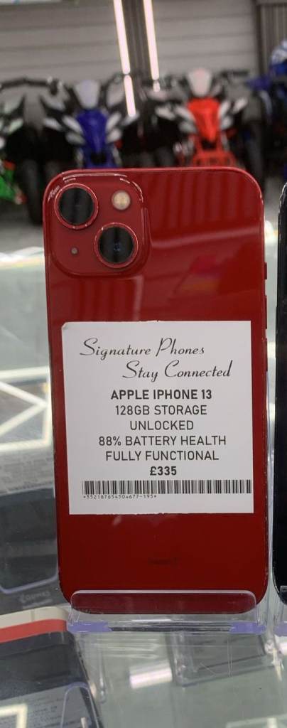 Iphone 13 red