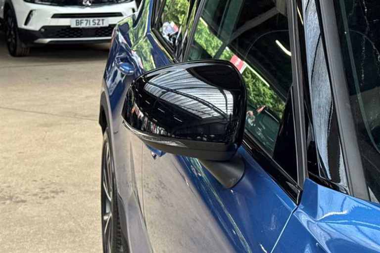 2021 Volvo XC40 1.5 T5 Recharge PHEV R DESIGN Pro 5dr Auto ESTATE PETROL/ELECTRIC Automatic