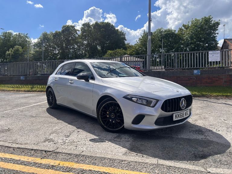 CAT N Mercedes-Benz, A CLASS, Hatchback, 2019, Semi-Auto, 1461 (cc), 5 doors