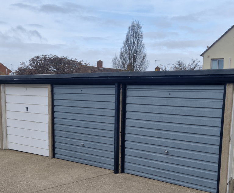 Garage/Parking/Storage to rent: Sparhawke, Letchworth, Herts SG6 4PX