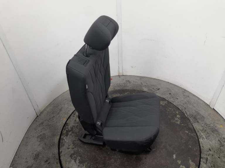 Chery Tiggo 8 Complete Rear Seat Bench Assembly 2025-2027 Summit | in ...