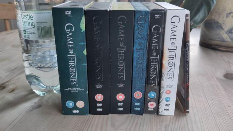 DVDs Game of Thrones full set, 8 seasons 