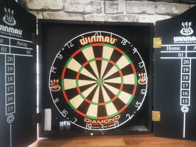 Dartboard 