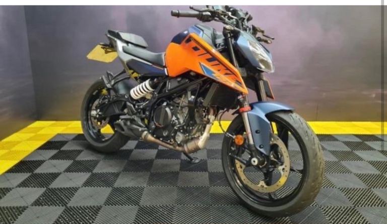 KTM, DUKE, 2025, 125 (cc)