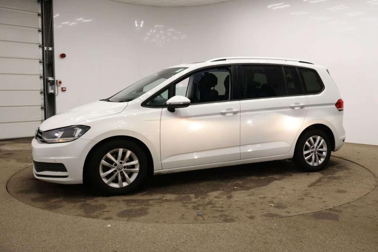 2017 Volkswagen Touran 1.6 TDI 115 SE Family 5dr DSG MPV DIESEL Automatic