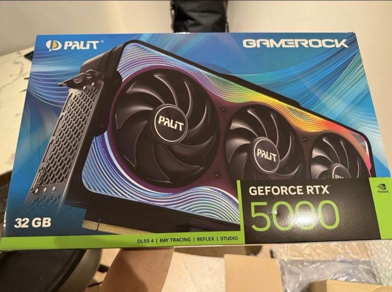 broken 5090 32gb gamerock