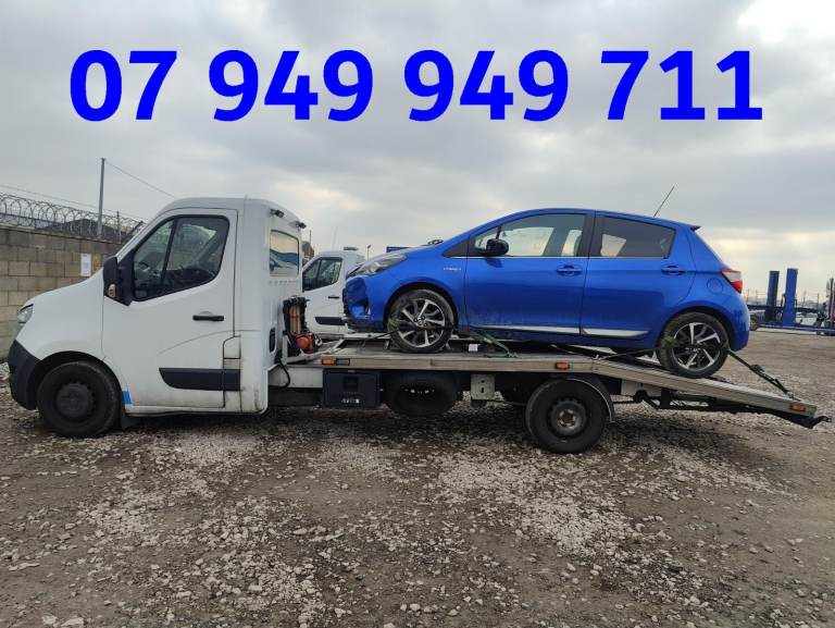 CAR RECOVERY TRUCK BRADFORD