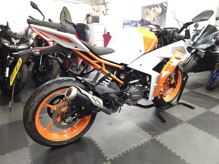 KTM RC 125 2023 Low mileage 
