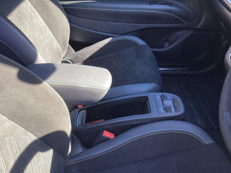 2024 Abarth 500 42kWh Scorpionissima Auto 3dr HATCHBACK Electric Automatic