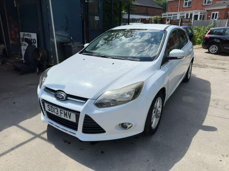 Ford, FOCUS, Hatchback, 2013, Manual, 1560 (cc), 5 doors