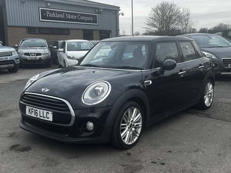 2016 MINI Hatch 1.5 5-Door Hatch Cooper D Hatchback Diesel Manual