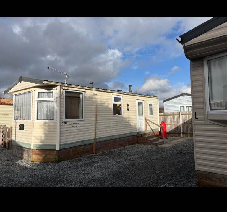 2 bedroom mobile home 