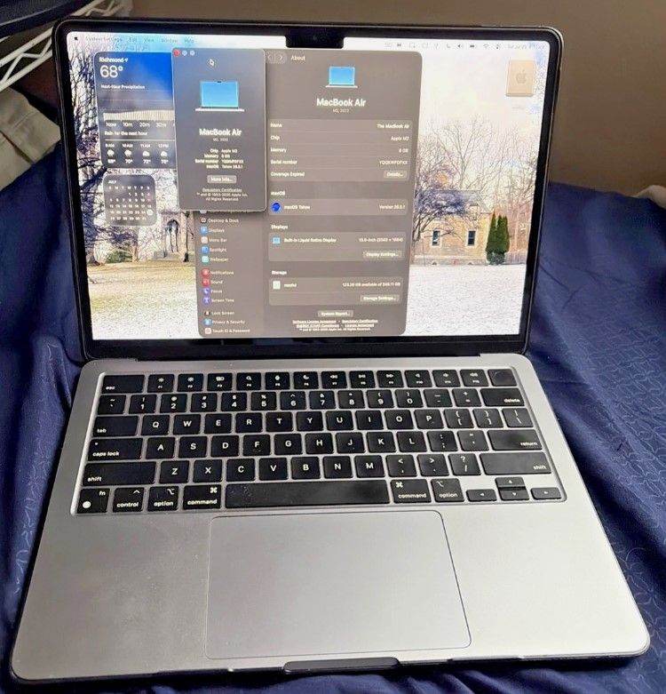 2022 Apple MacBook Air 13” (M2, 8GB, 256GB)