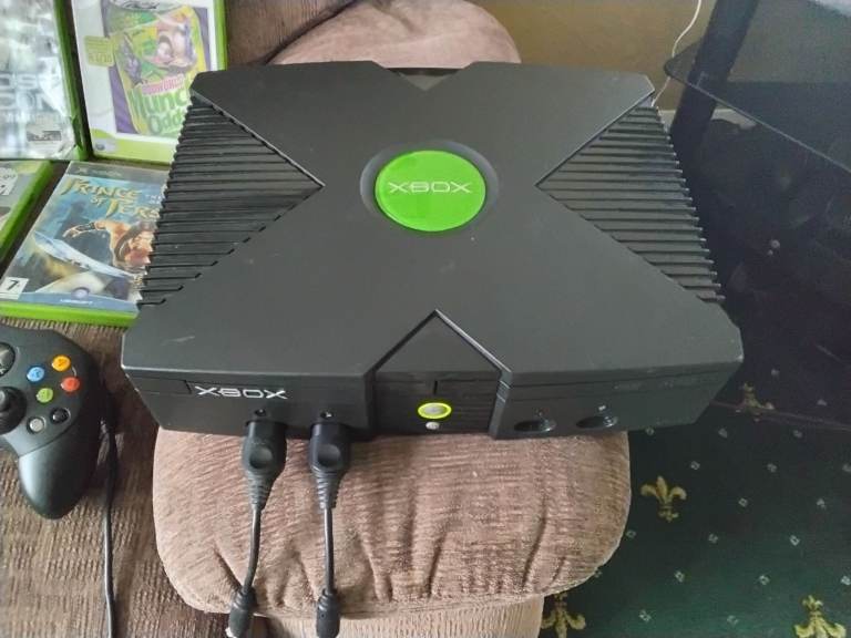 Xbox original console 