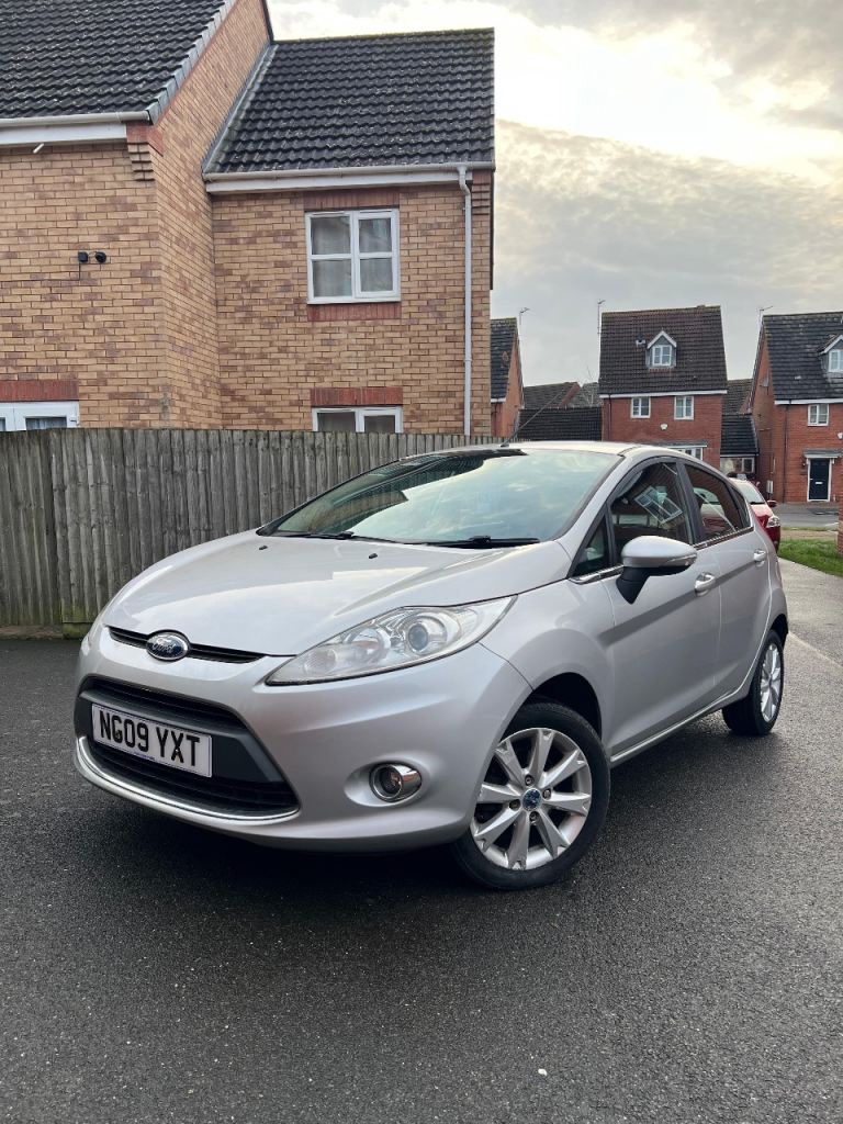 Ford, FIESTA, Hatchback, 2009, Manual, 1388 (cc), 5 doors
