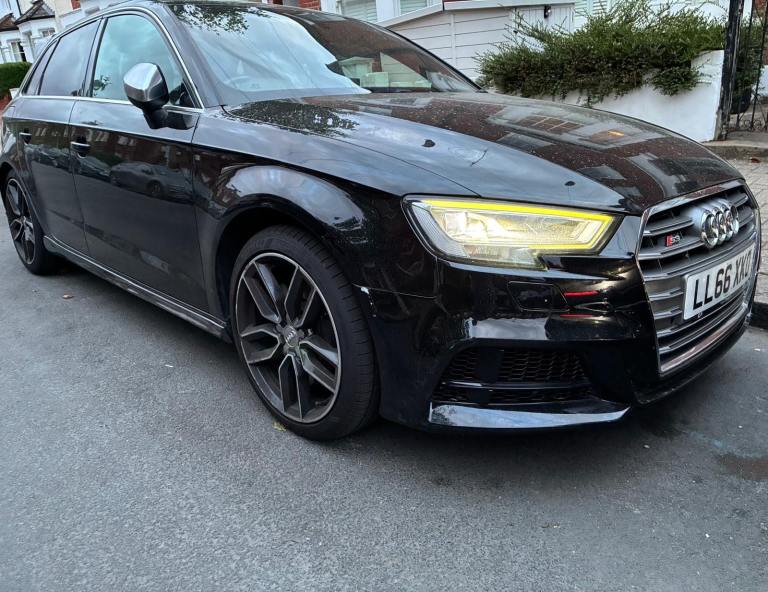 Audi, A3, Hatchback, 2016, Semi-Auto, 1984 (cc), 5 doors