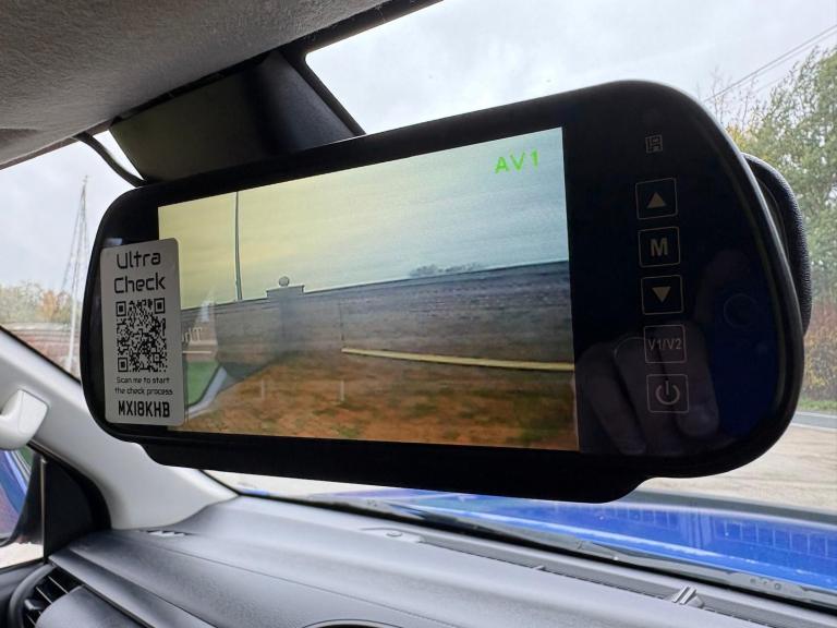 2018 Toyota Hilux Active Extra Cab Pick Up 2.4 D-4D 4x4 ***Workshop / Utility Truck*** PICK UP Di...