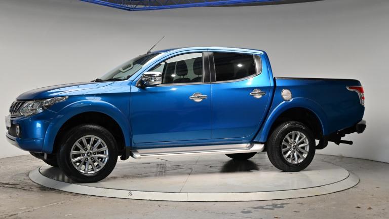 2019 Mitsubishi L200 2.4 DI-D DC Barbarian 4WD Euro 6 4dr PICK UP Diesel Manual