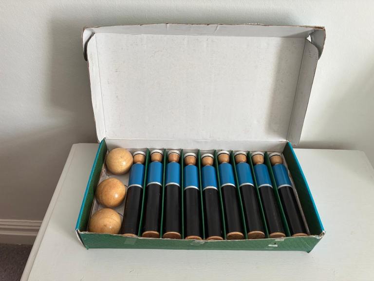 Jacques of London Skittles Game Set with Wooden Pins and Balls – Good Condition