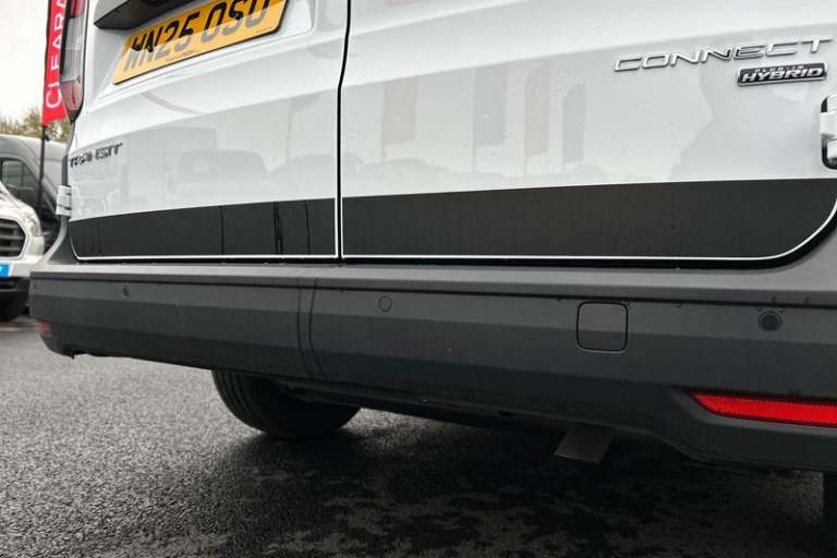 2025 Ford Transit Connect 250 Trend AUTO L2 LWB 1.5 EcoBoost PHEV 150ps, SAT NAV, REAR PARKING SE...