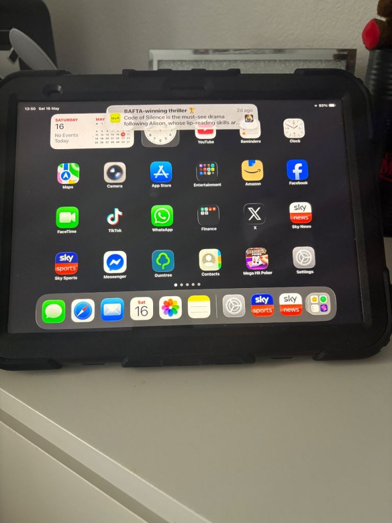 iPad A16 