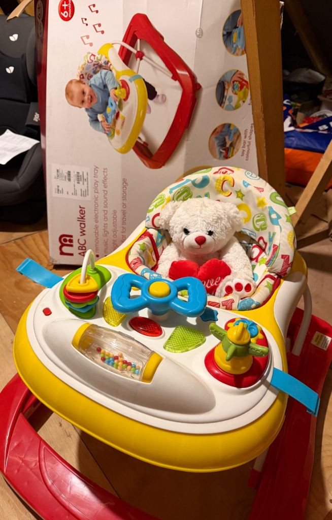 Baby walker 