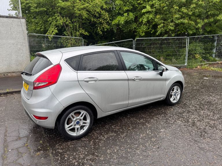 DIESEL-£20 TAX  FORD FIESTA TITANIUM TDCI 1.6 *MOT-23/09/26*like vauxhall astra corsa focus mazda 2