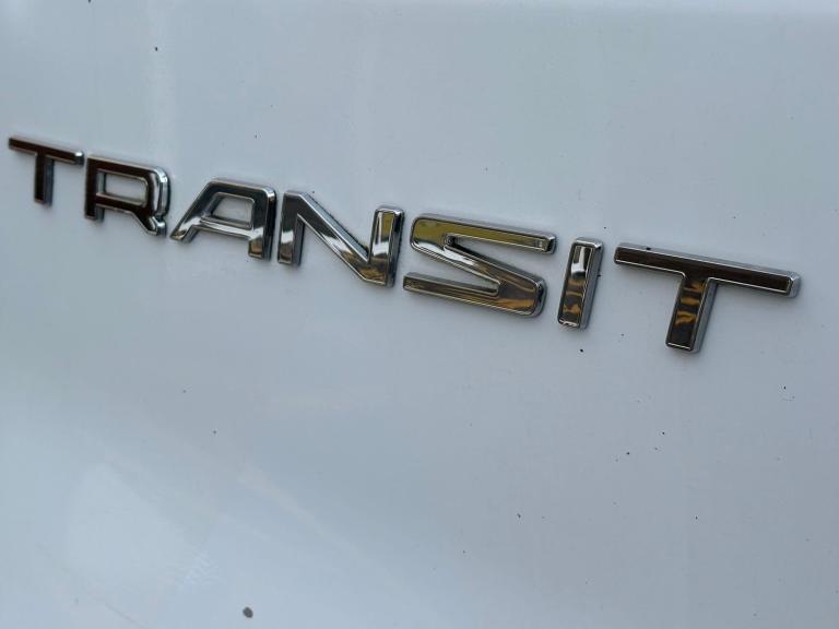 2017 Ford Transit 2.2 TDCi 125ps H2 15 Seater Trend NA DIESEL Manual