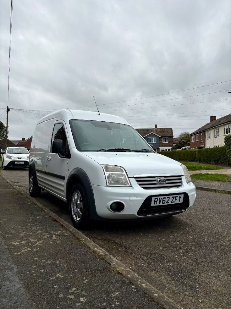 2012 Ford Transit Connect Limited Edition LWB – Well Maintained