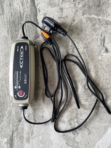 CTEK MXS 5.0 BATTERY CHARGER