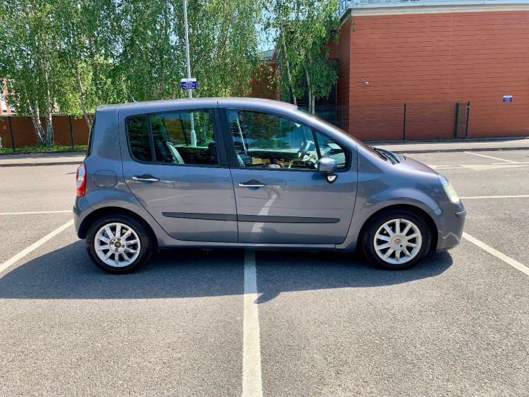 Auto - Renault Modus 1.6 petrol 5drs Mot April 2027 + 3 months warrant included