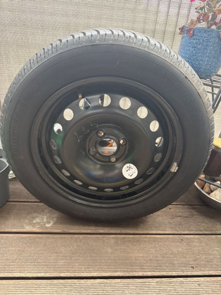Renault scenic spare tyre and jack