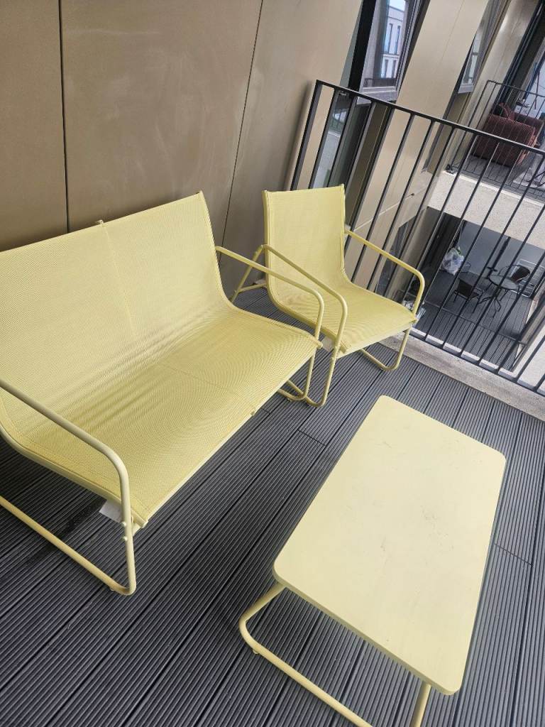 Garden furniture set