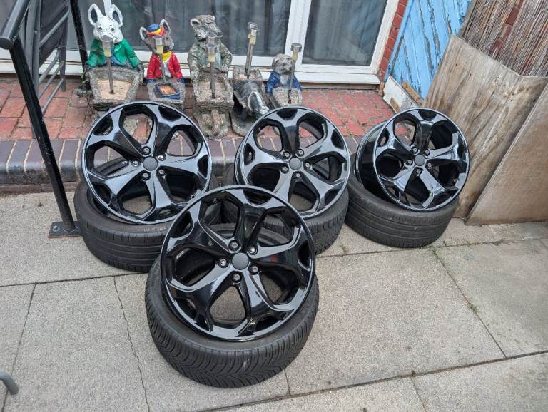 Ford st alloy wheels 