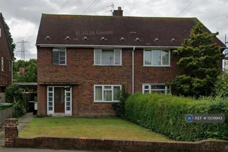 1 bedroom flat in Moat Green Avenue, Wolverhampton, WV11 (1 bed) (#1509943)
