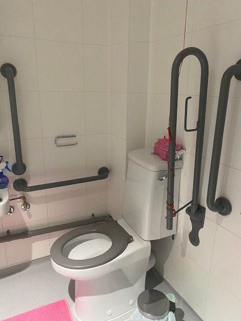 Room for Rent at the Mont (iQ student accommodation)