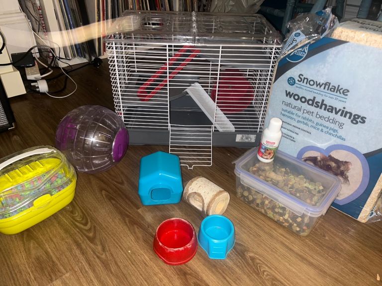 Hamster cage and accessories 