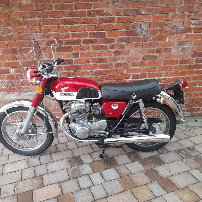For Sale Honda CB250 K2 1970 in Red & White