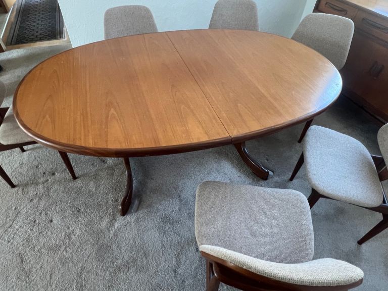 G-Plan Extendable Table ( chairs sold ) 