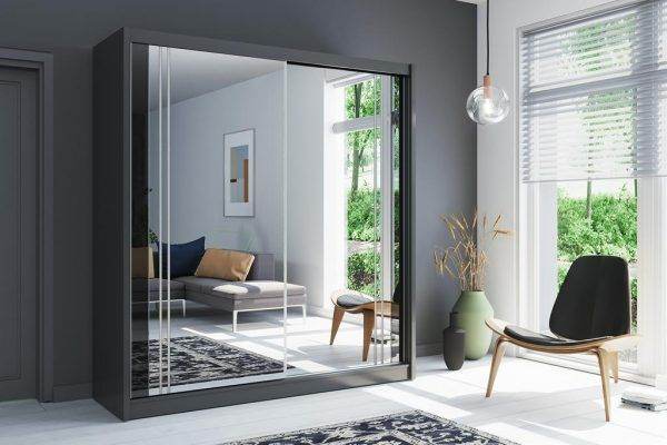 Premium Quality Brand New Sliding Mirror Doors Wardrobes Multicolor With Big Storage