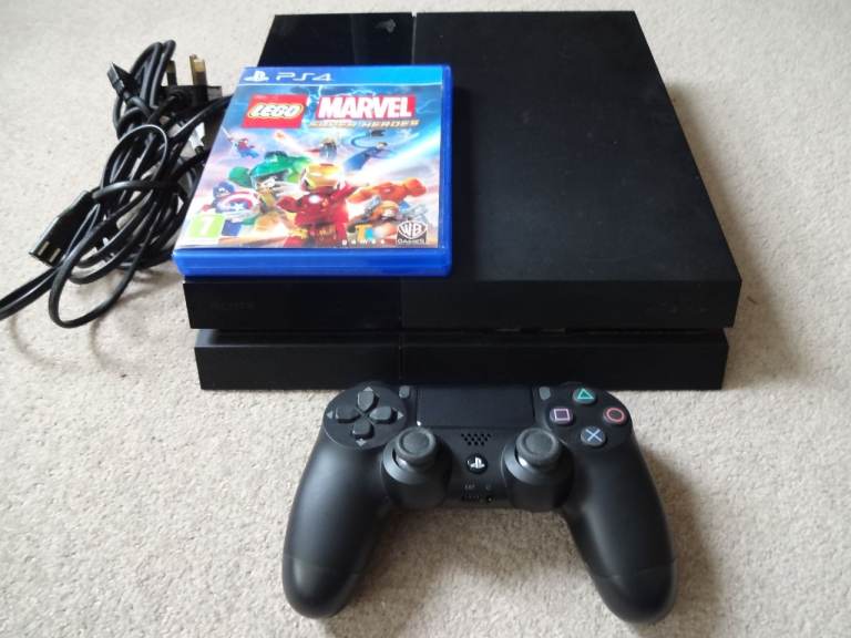 PS4 Playstation 4 Games Console - 500GB  Plus leads, controller and Lego Marvel game