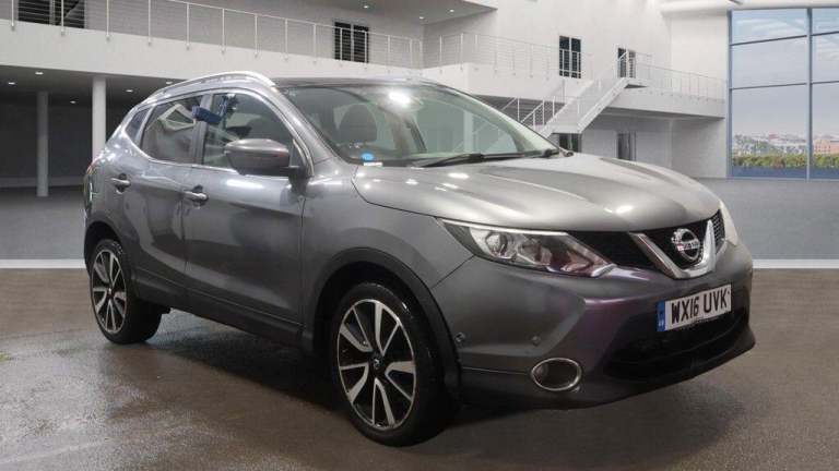 2016 Nissan Qashqai 1.6 dCi Tekna 5dr Xtronic HATCHBACK DIESEL Automatic