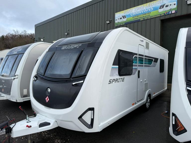 2025 SWIFT SPRITE MAJOR 4EB - 4 BERTH CARAVAN