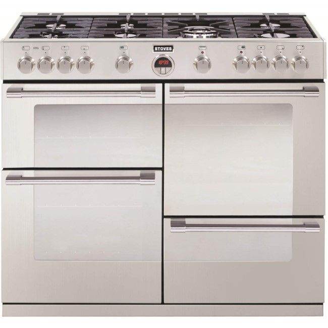 Gas Cooker - 7 Hobs - Immediate Sale