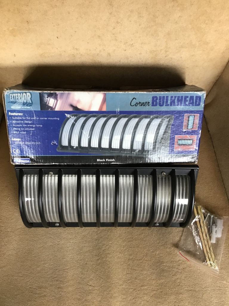 New Corner bulk light 