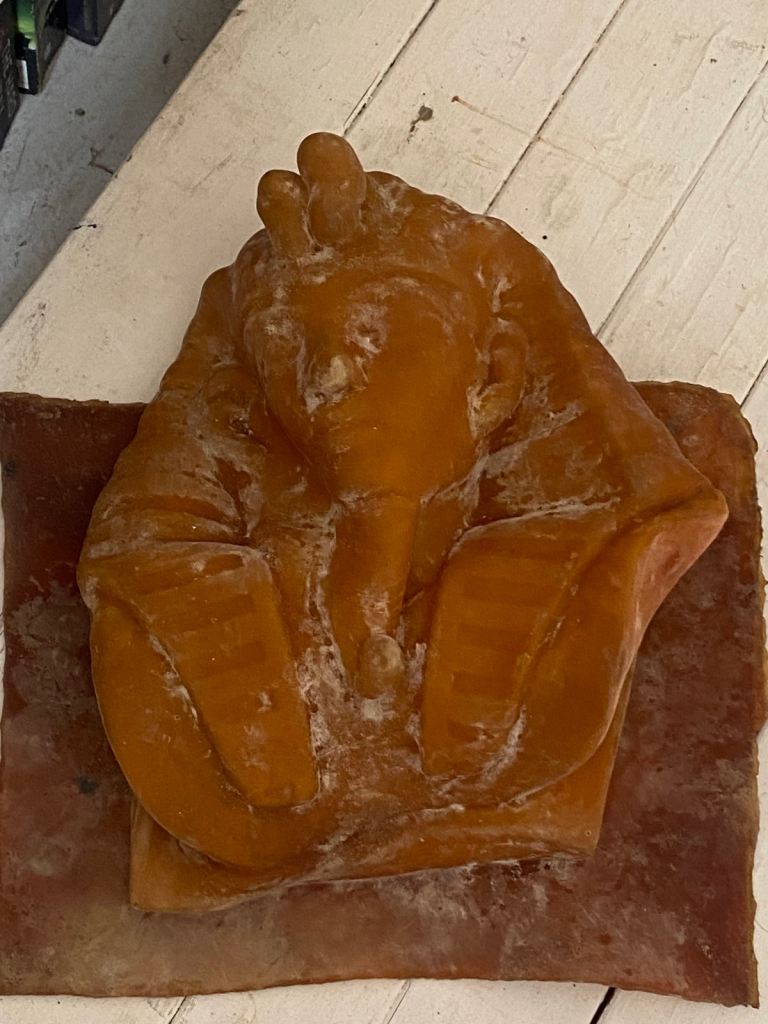 Latex Concrete garden ornament mould king tuts mask Egyptian bust.