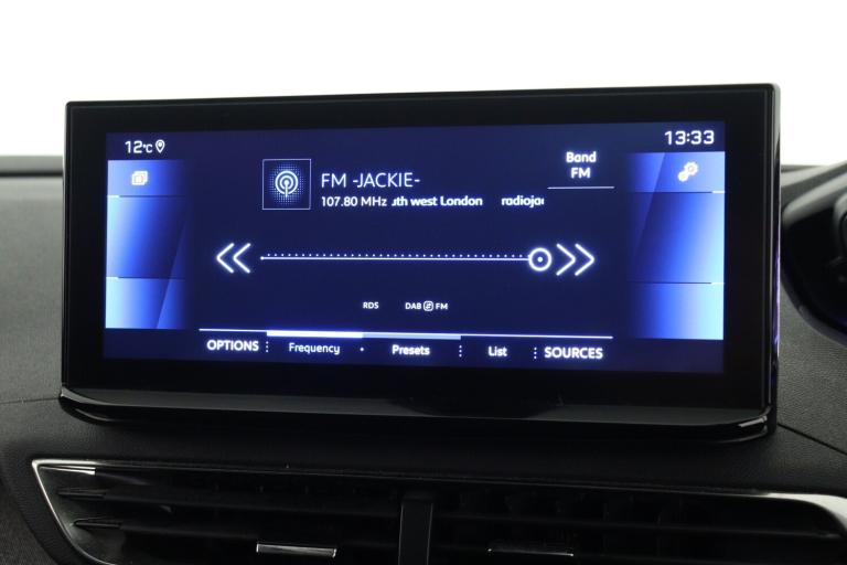 2022 Peugeot 5008 1.2 PureTech Allure Premium+ 5dr EAT8 HATCHBACK PETROL Automatic