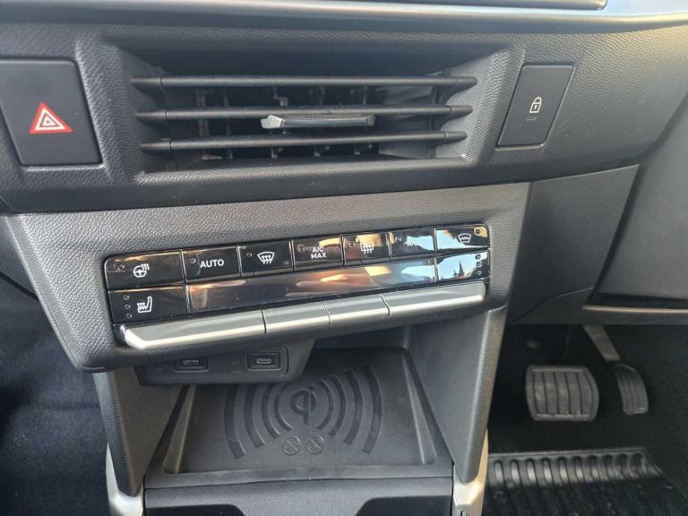 2025 Vauxhall Frontera 1.2 Hybrid [136] GS 5dr e-DCT6 HATCHBACK PETROL Automatic