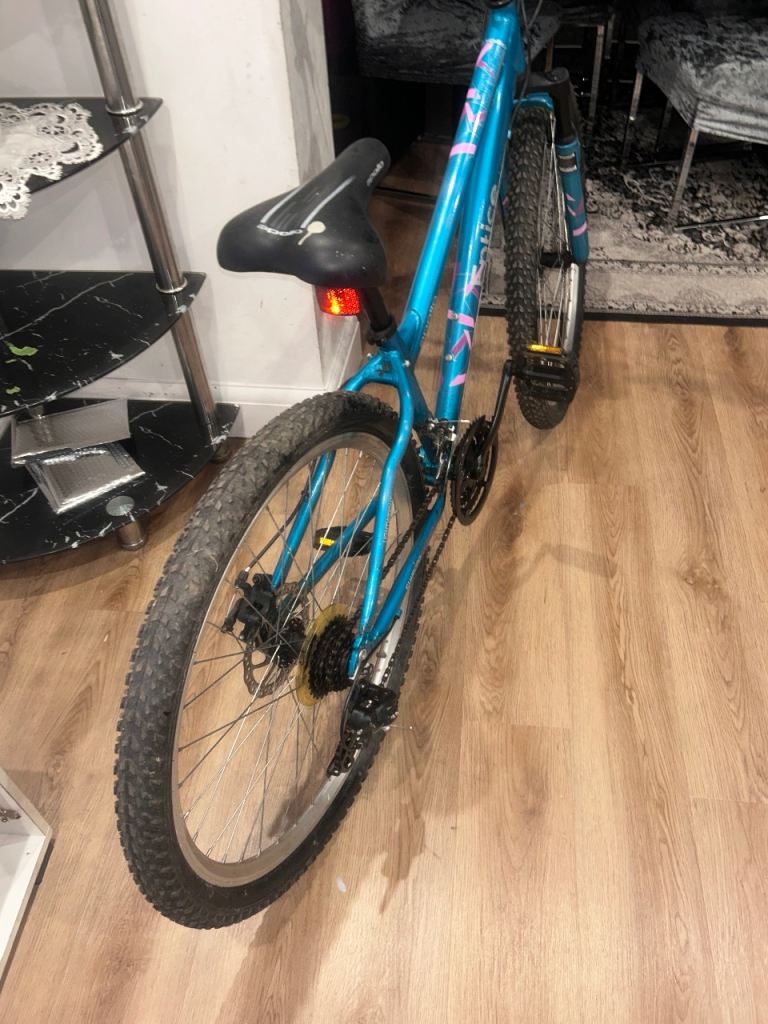 Entice Mountain Bike 27.5 inch wheels Blue/Pink, Good Condition, £50.00 ...